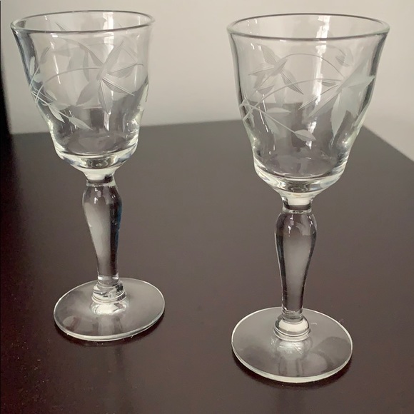 Vintage Small Wine/Shot Glasses with Etched Design